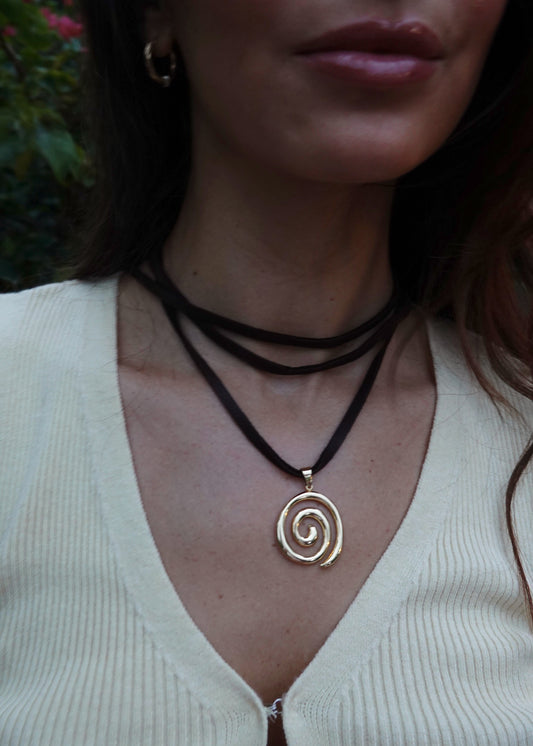 swirl suede necklace