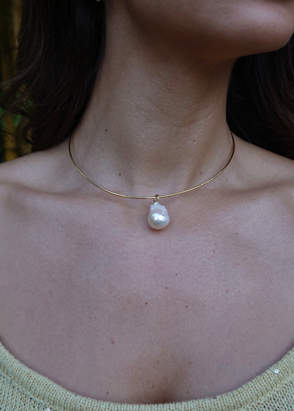 baroque pearl collar necklace