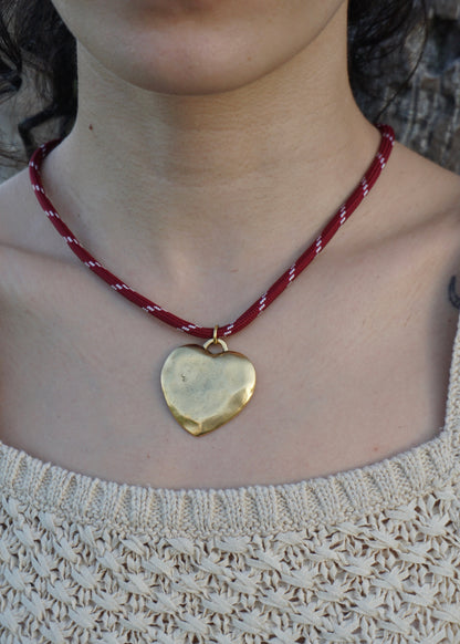 maroon paracord heart necklace