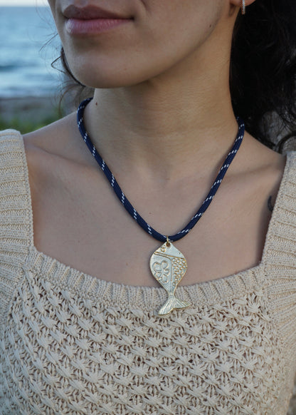navy paracord fish necklace