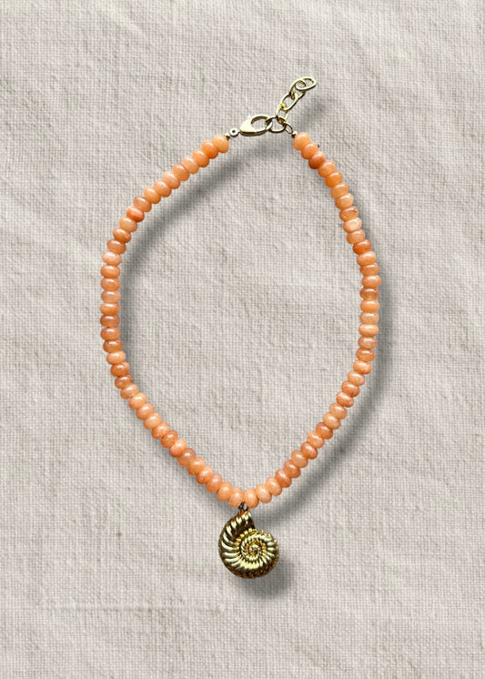 peachy necklace